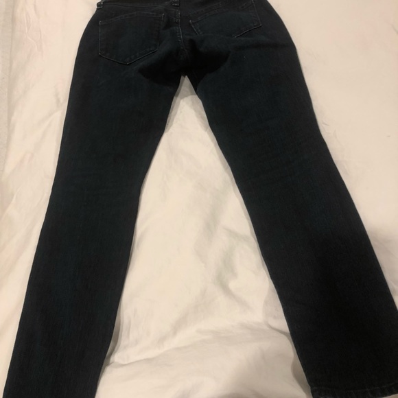 The Flirt (old navy) jeans size 0 - Picture 4 of 4